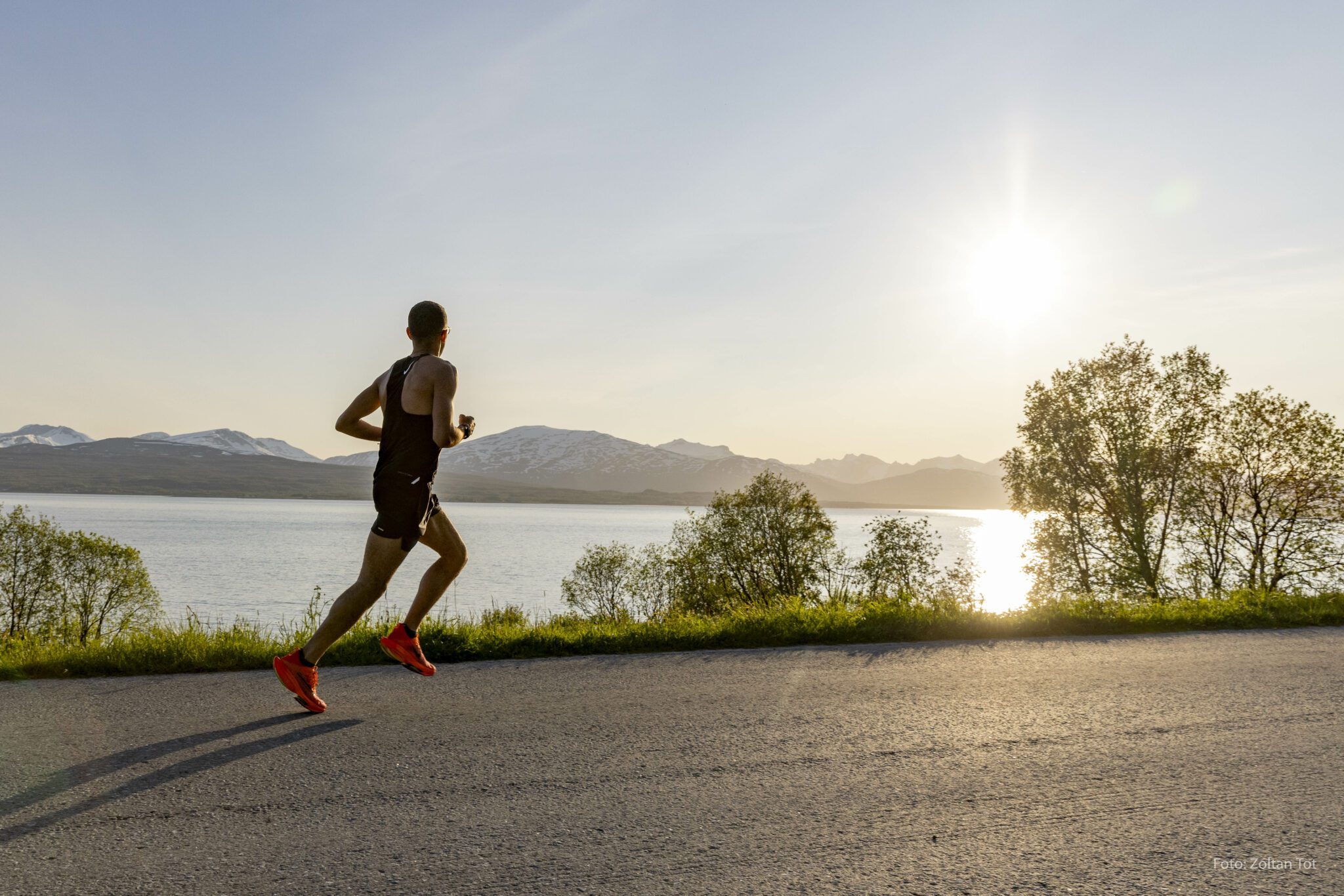 Runner, runner, Midnight Sun Marathon, Street race, Tromsø, Norway, Midnattsol 